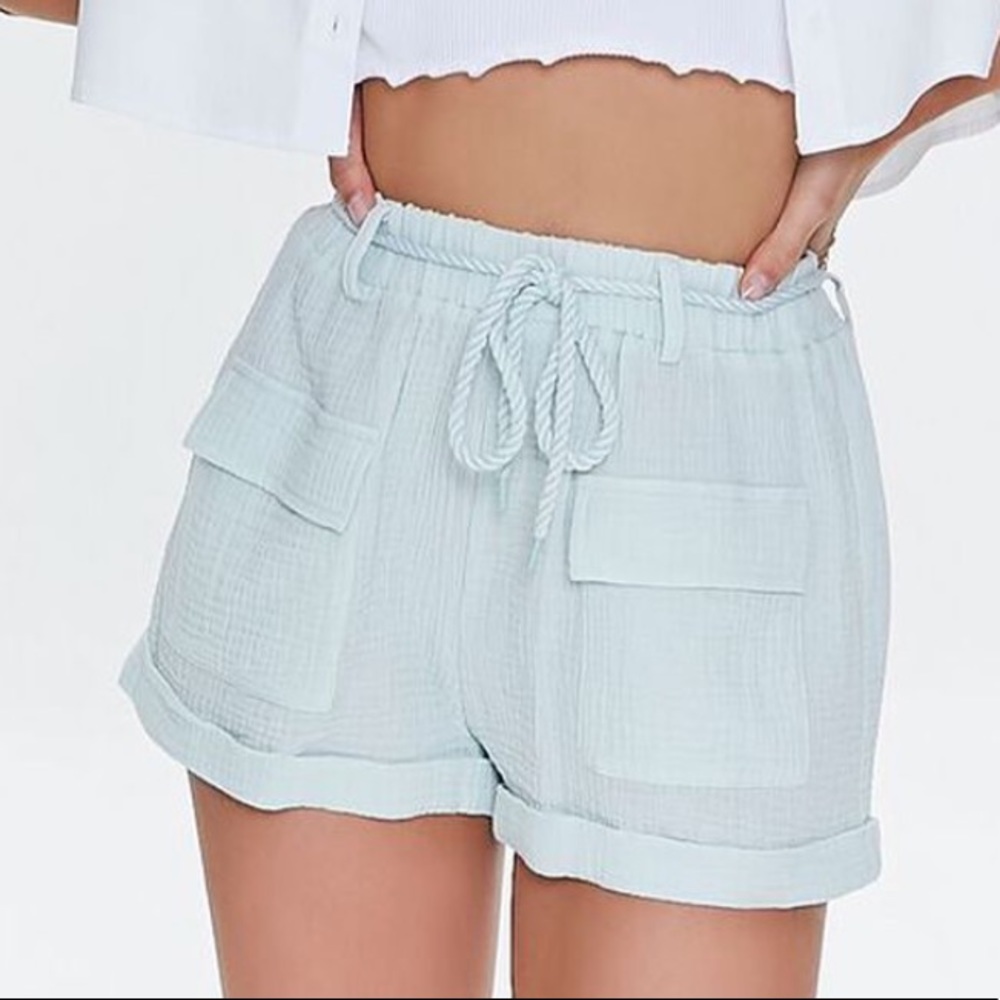 NWT Cuffed high rise shorts